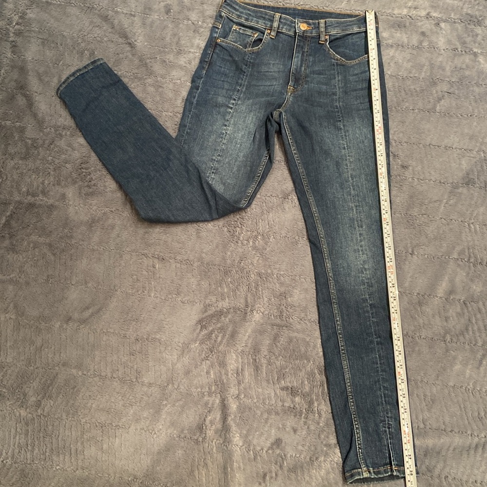 🍭2/$25 🌟 H&M skinny ankle high waist jeans